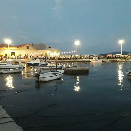 Pauli Διαμέρισμα Kaštela